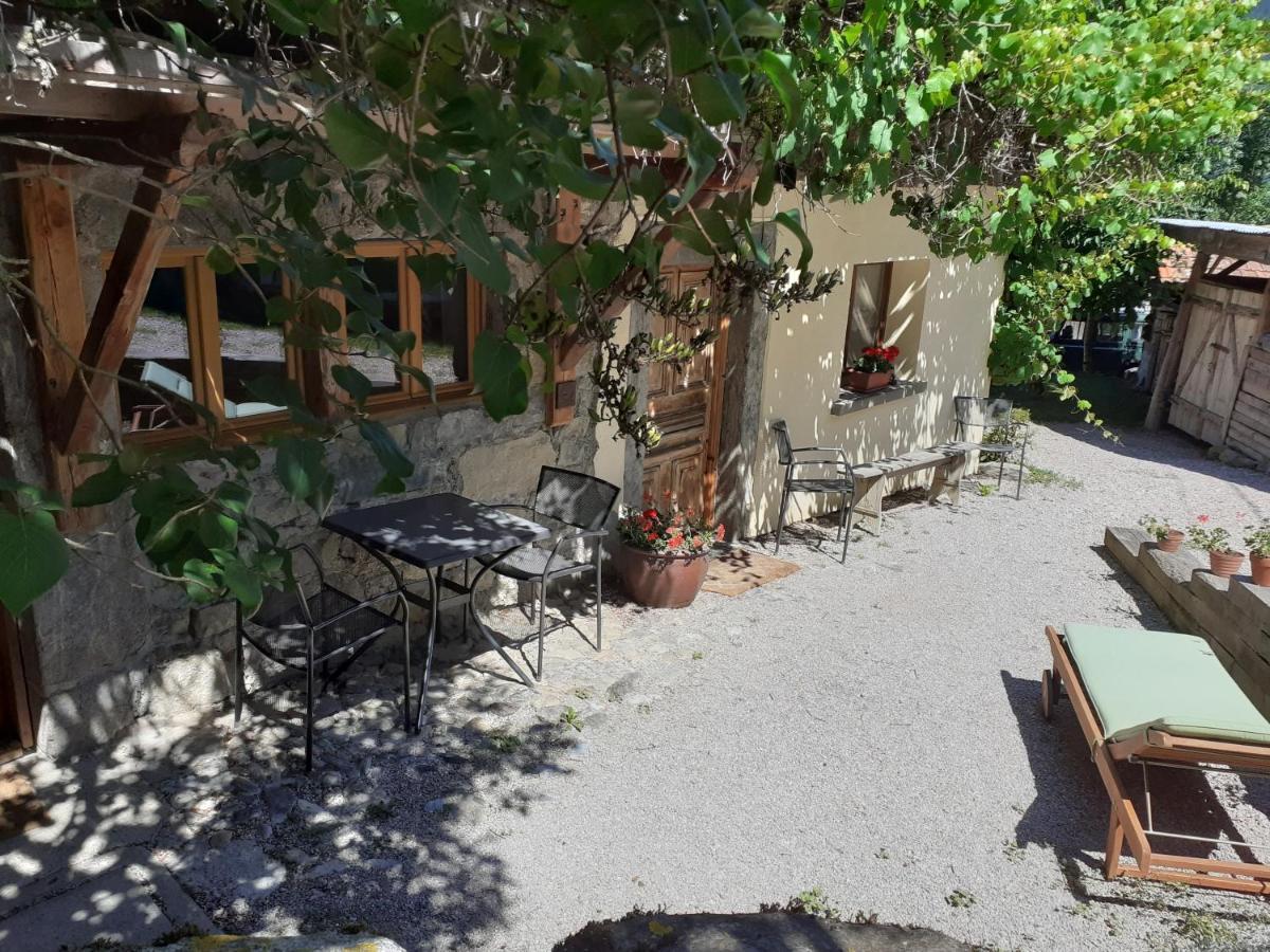 La Grange De Pimberty - Beautiful Apartments 27 Miles From Geneva Vailly Exteriör bild