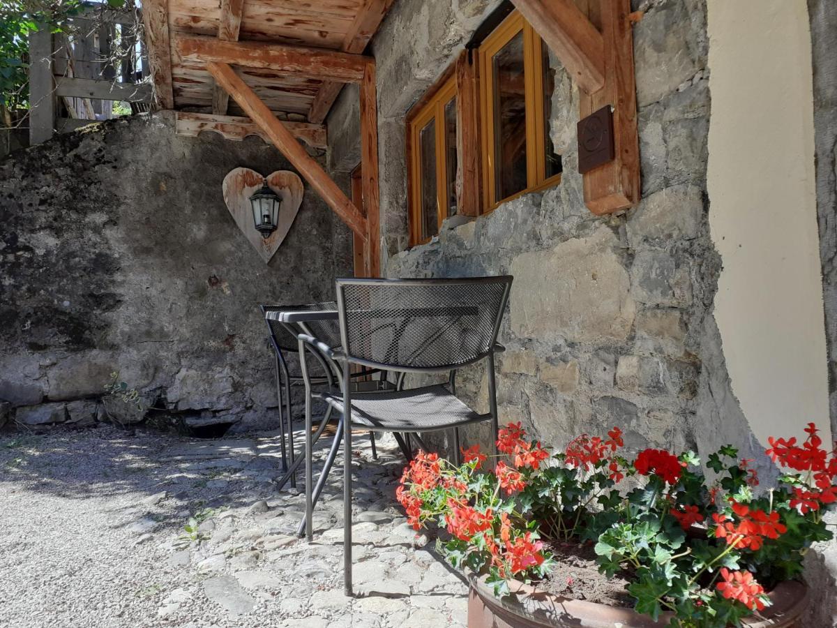 La Grange De Pimberty - Beautiful Apartments 27 Miles From Geneva Vailly Exteriör bild